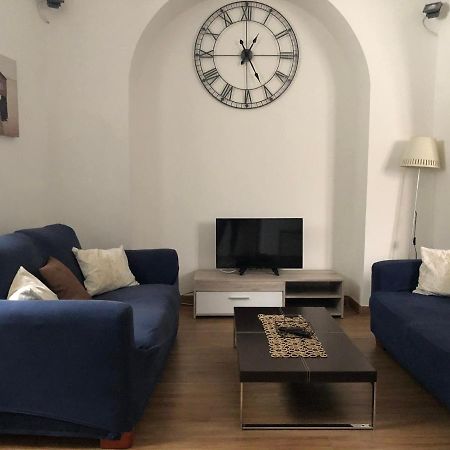 Elle'S House Apartment ซาโวนา ภายนอก รูปภาพ